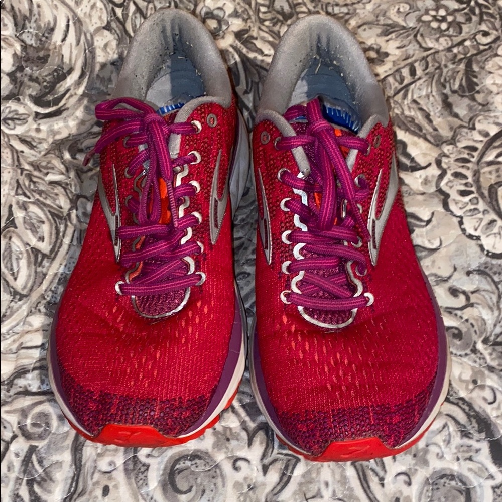 Brooks Red and Purple Athletic Shoes for Women Ghost 11